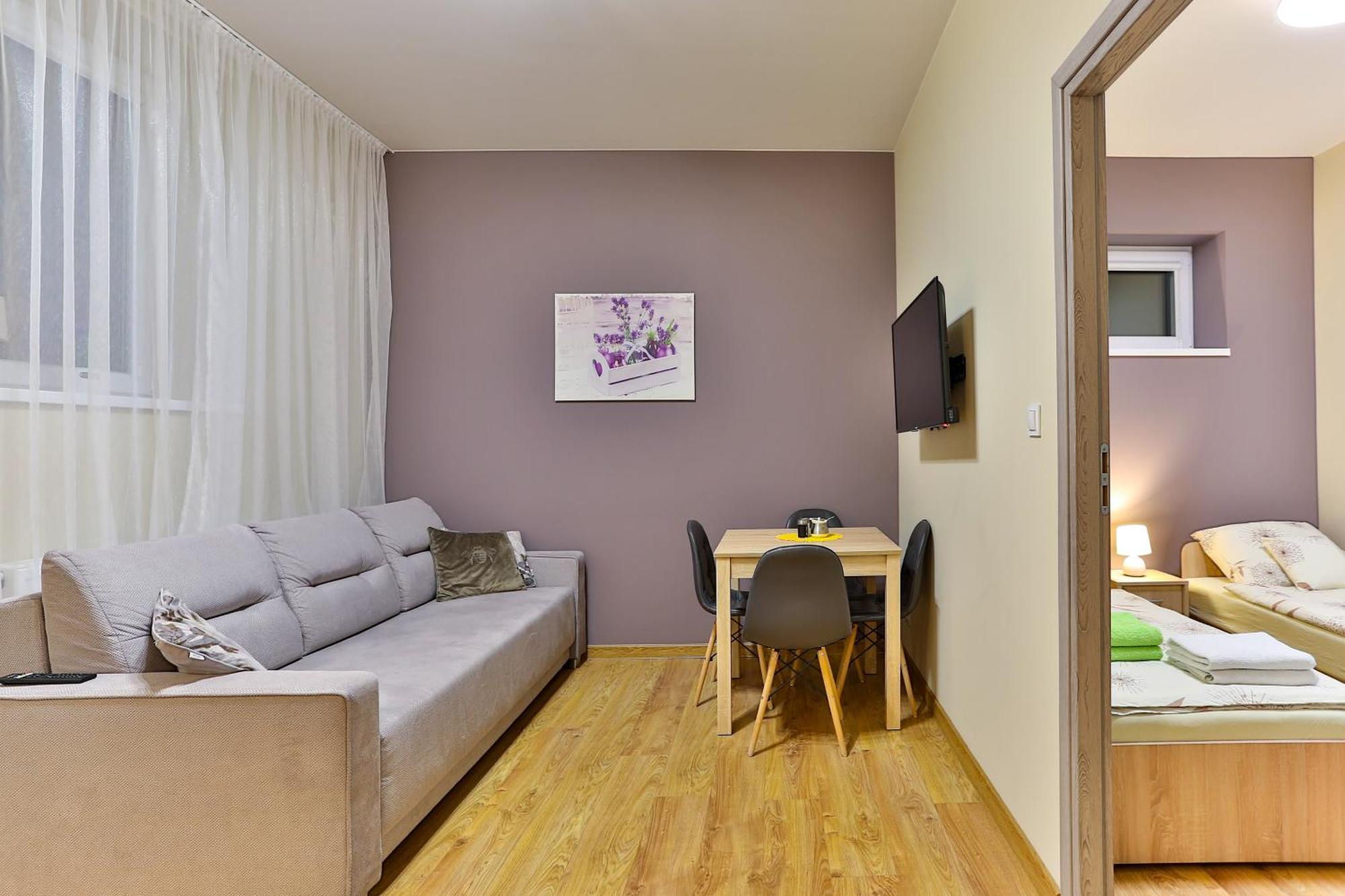 Apartamenty Kombi Нови Тарг Екстериор снимка